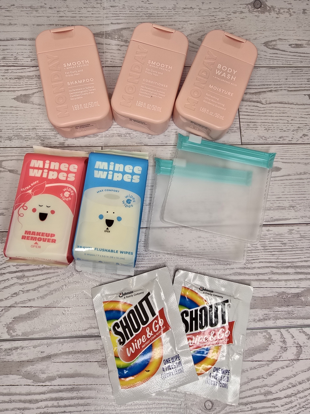 MONDAY Smooth Shampoo, Conditioner & Body Wash Trio - Blush Pink
